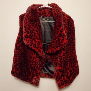 Tahari faux fur leopard print vest large